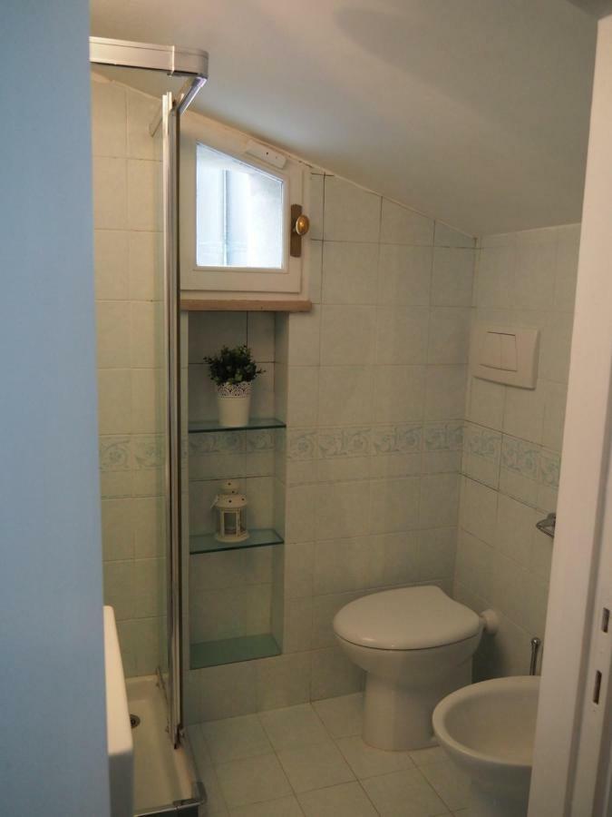 דירות פרוג'ה Trompe L'Oeil מראה חיצוני תמונה